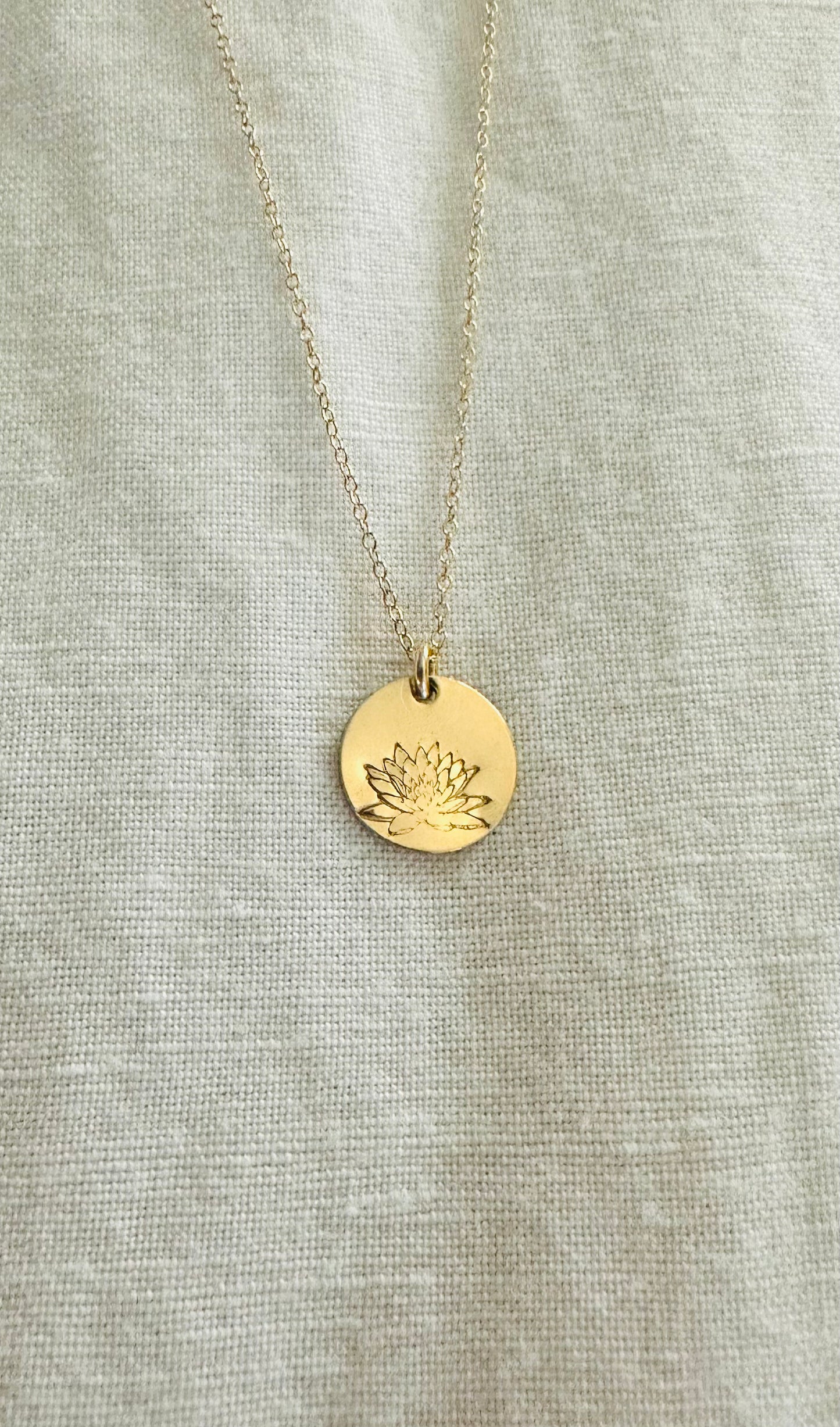 Birth flower Necklace